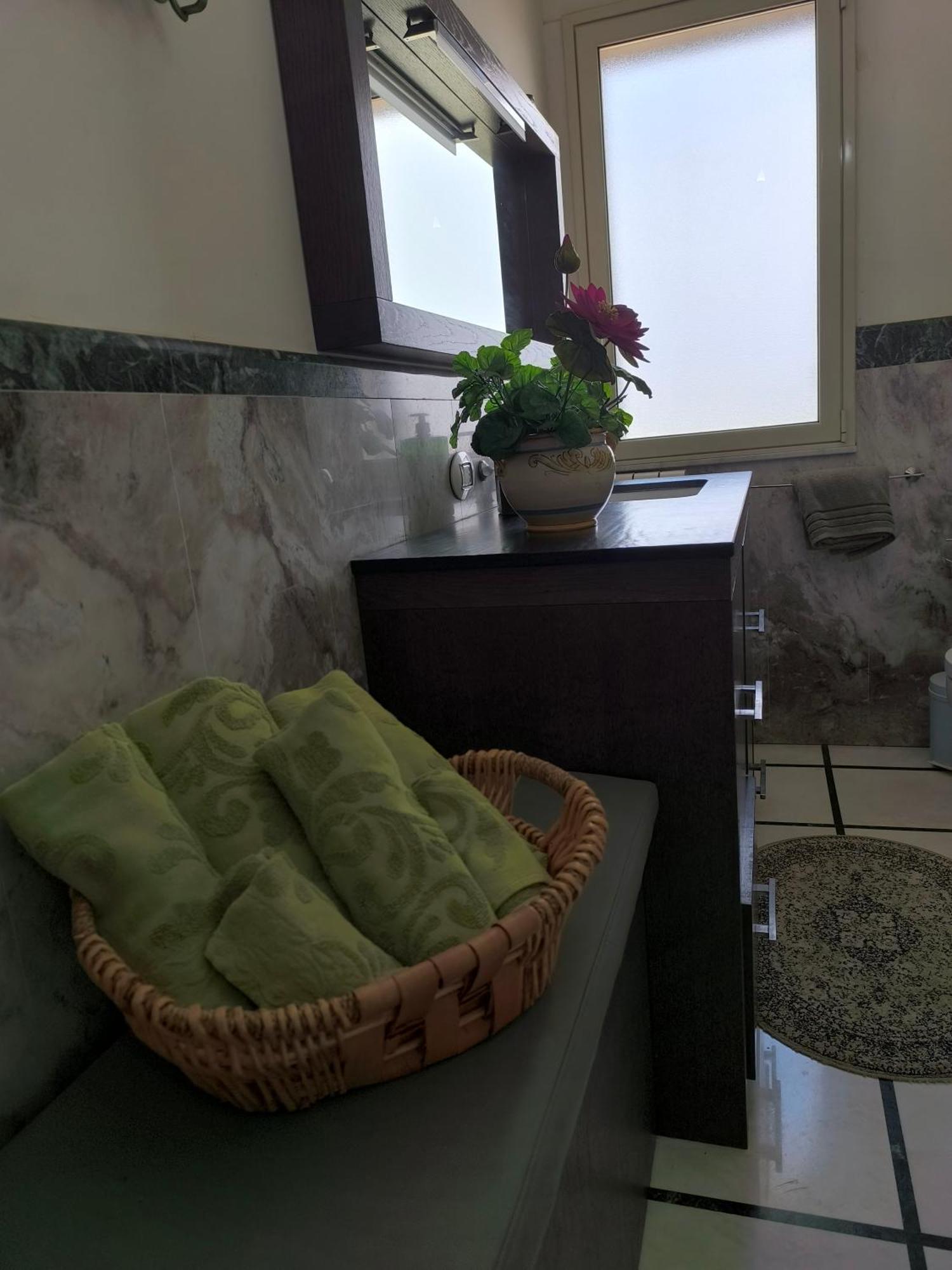 Bed And breakfast Kalinka Motta SantʼAnastasia Exterior foto