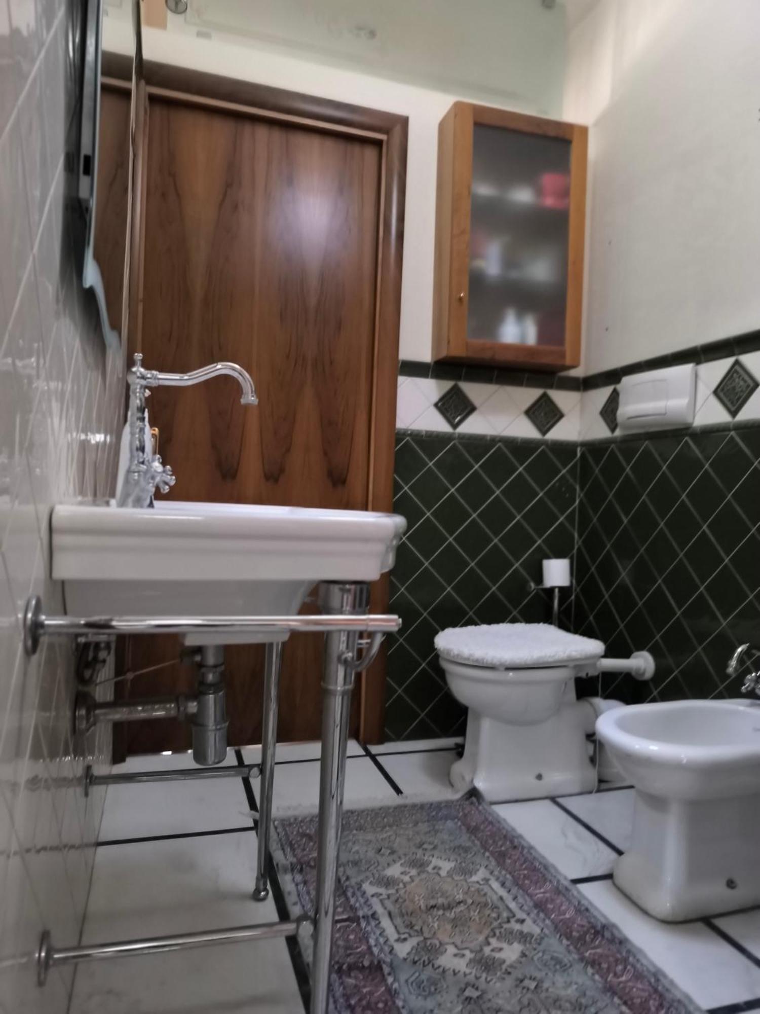 Bed And breakfast Kalinka Motta SantʼAnastasia Exterior foto